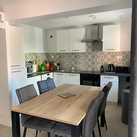 Rdc-120m Agay-2ch Apartment Saint-Raphael (Var)